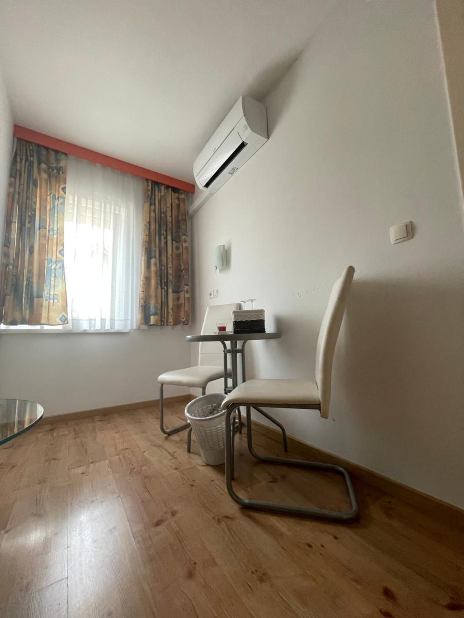 Guesthouse Stremljan Ljubljana เมดโวเด ภายนอก รูปภาพ