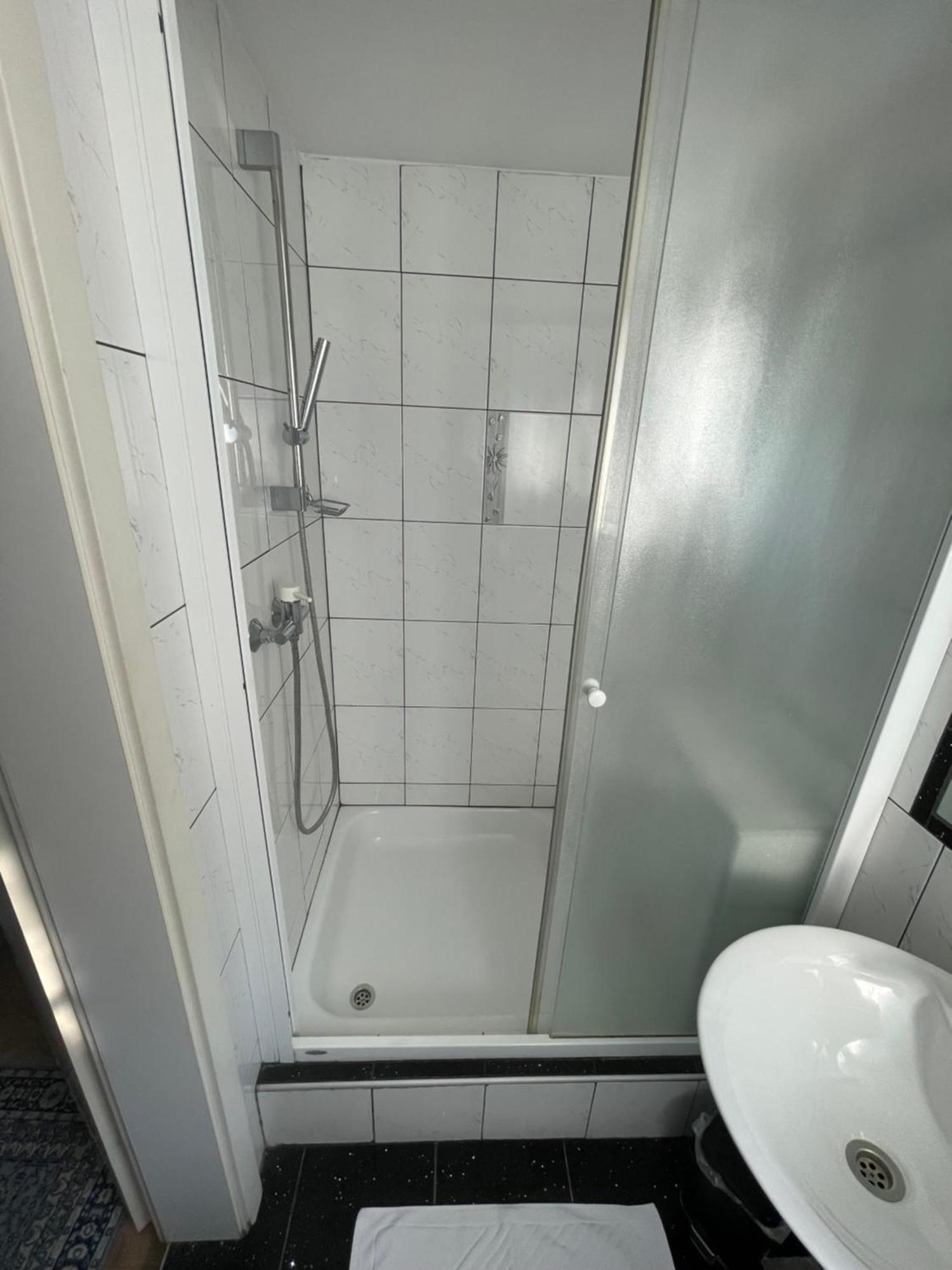 Guesthouse Stremljan Ljubljana เมดโวเด ภายนอก รูปภาพ
