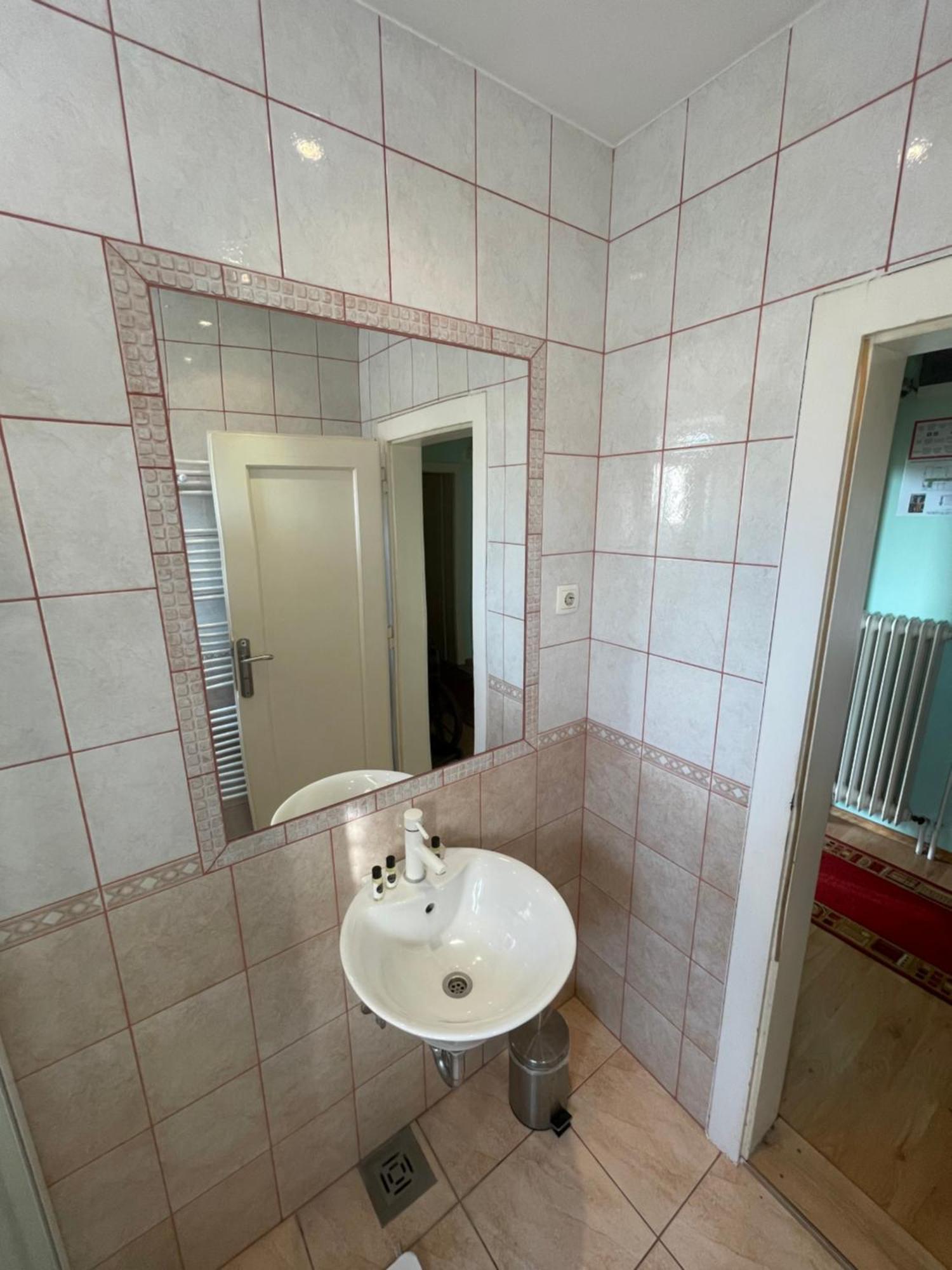 Guesthouse Stremljan Ljubljana เมดโวเด ภายนอก รูปภาพ