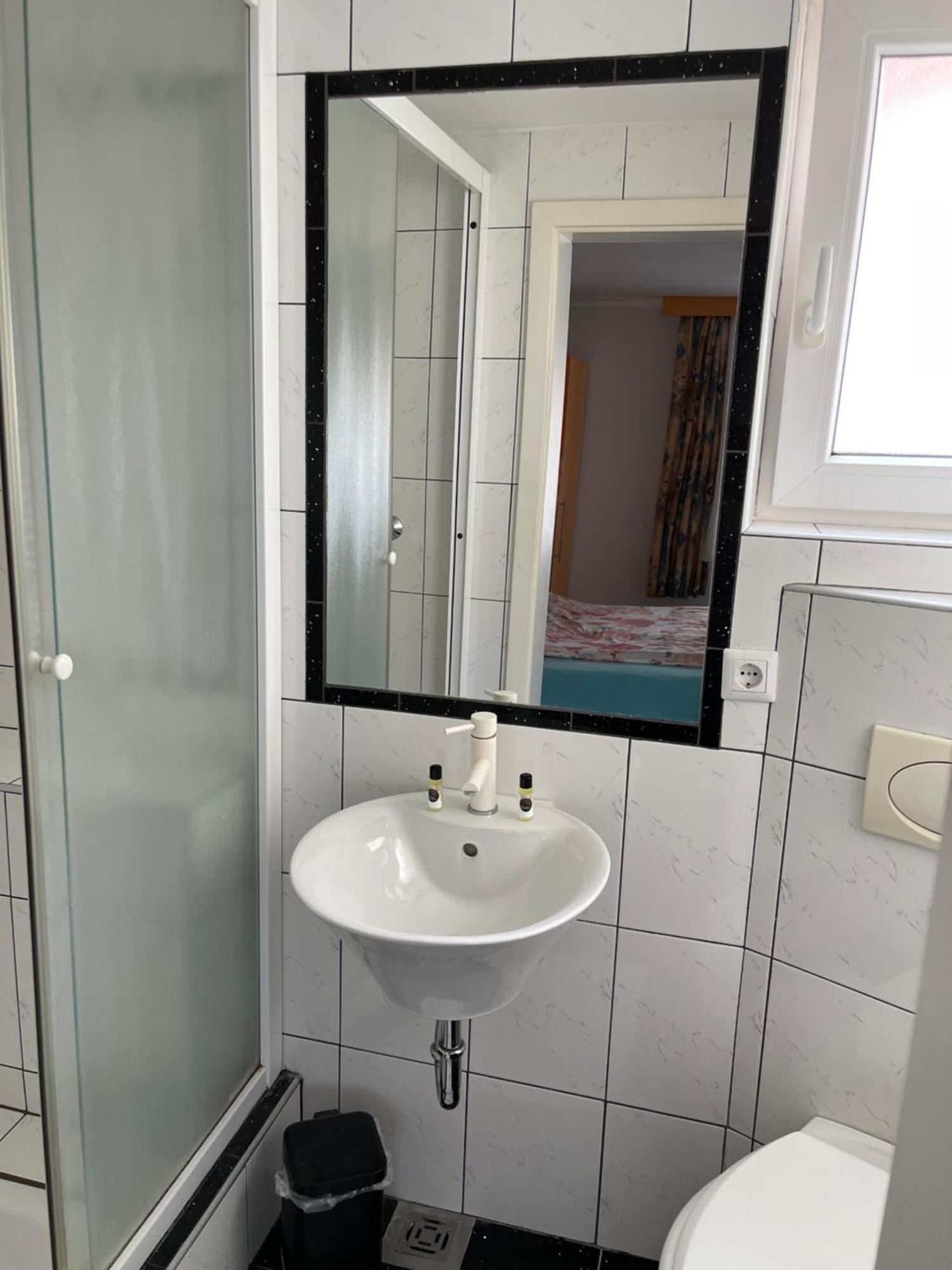 Guesthouse Stremljan Ljubljana เมดโวเด ภายนอก รูปภาพ